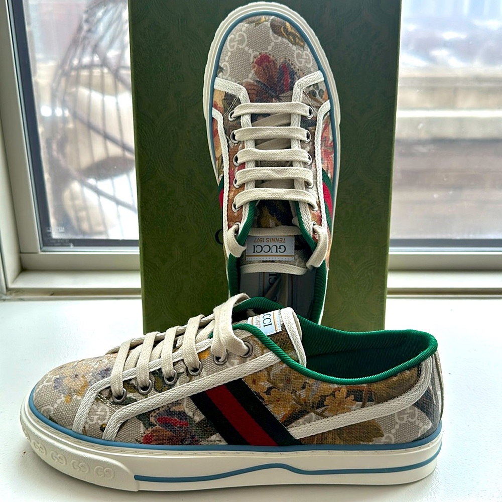 NWT GUCCI FLORAL GG TENNIS SNEAKERS